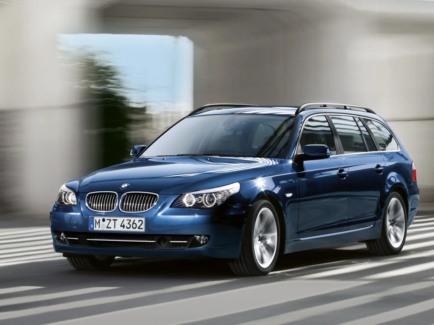 BMW 5 Serisi 5 Serisi 530i Standart 0