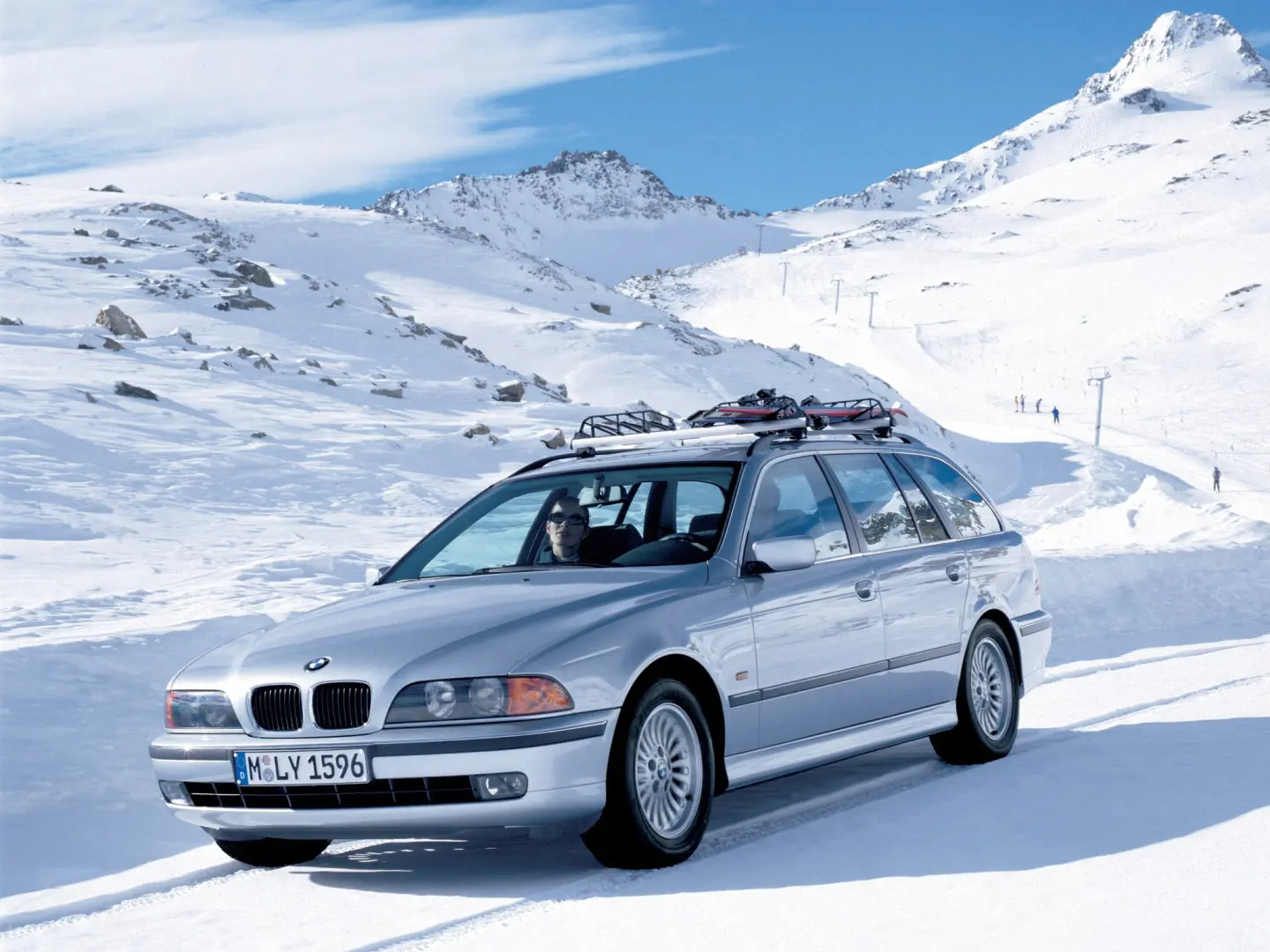 BMW 5 Serisi 5 Serisi Touring 528i Standart 5