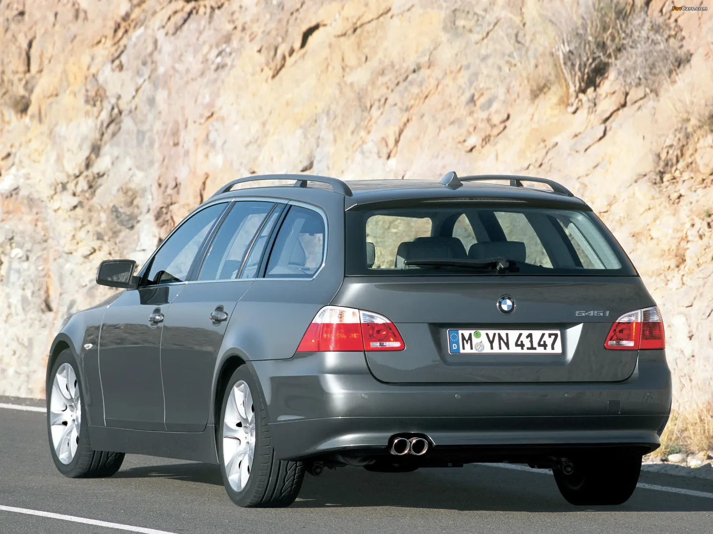 BMW 5 Serisi 5 Serisi Touring 545i Standart 6