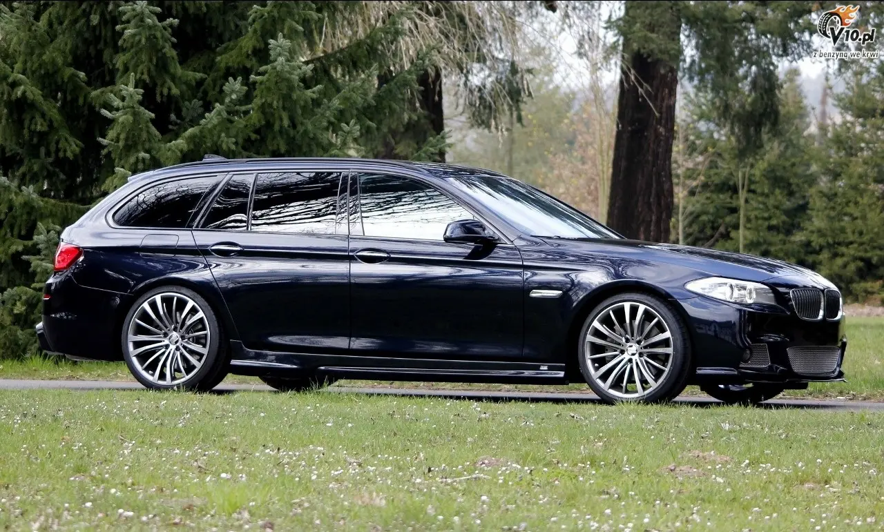 BMW 5 Serisi 5 Serisi Touring 550i Standart 7