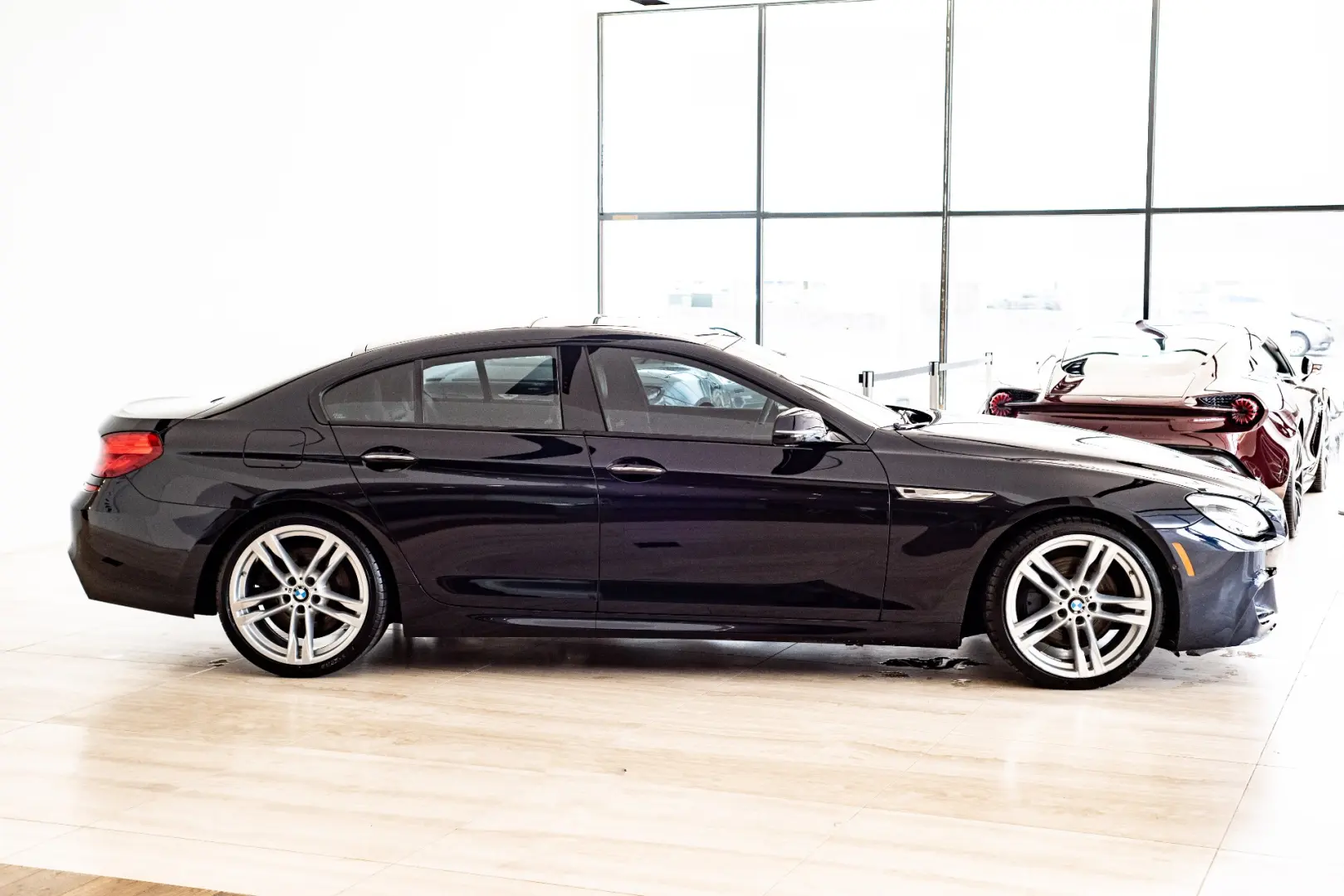 BMW 6 Serisi 6 Serisi 650i xDrive Standart 6
