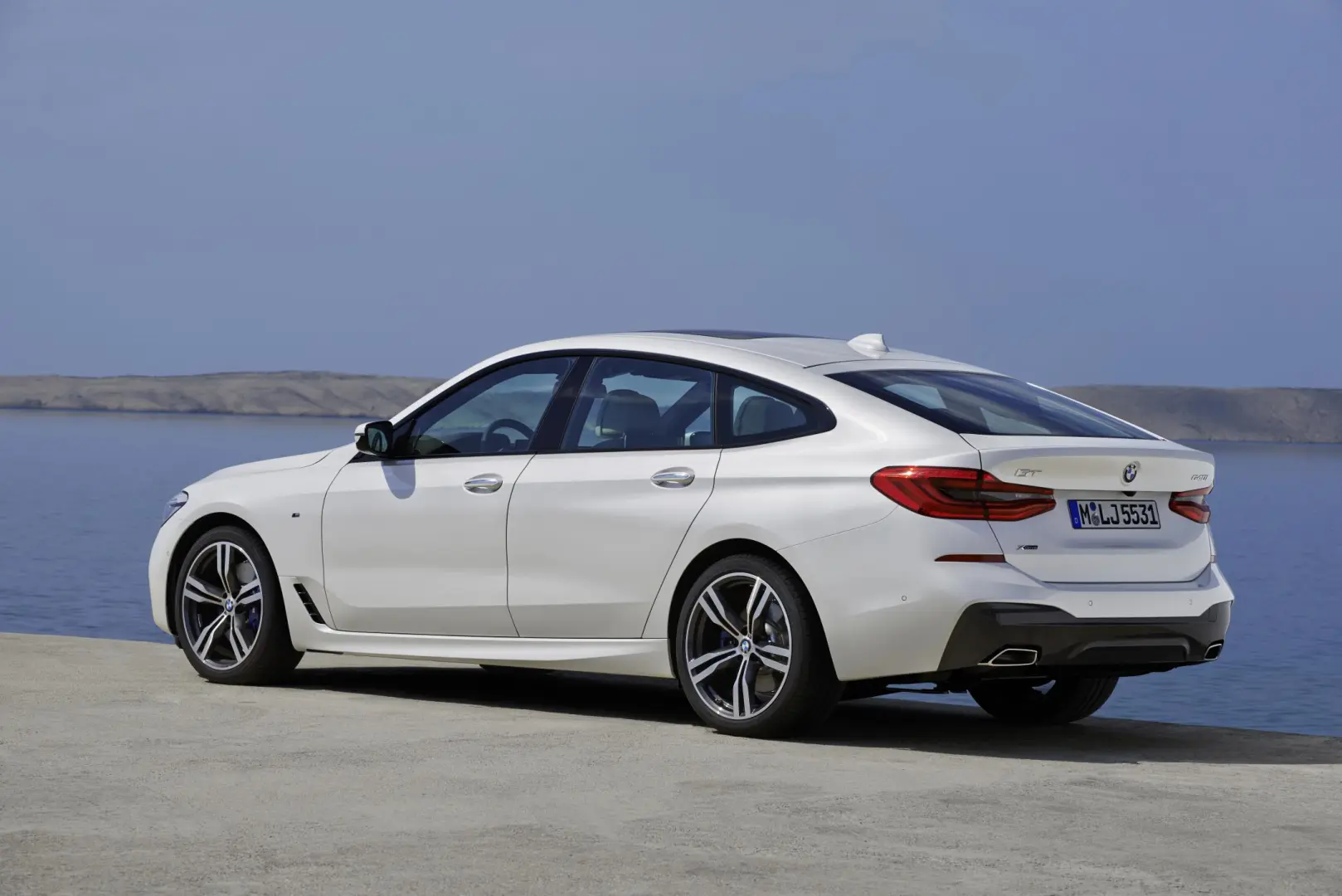 BMW 6 Serisi 6 Serisi Gran Turismo 630i Pure 0