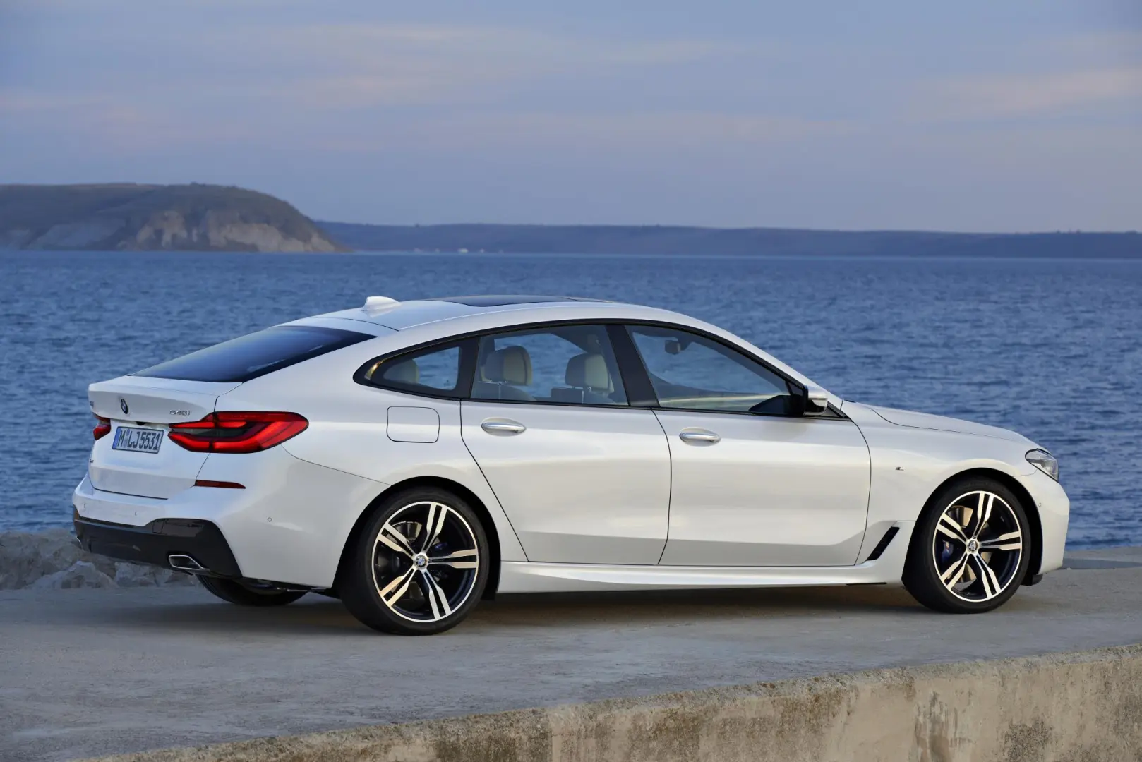 BMW 6 Serisi 6 Serisi Gran Turismo 630i Pure 1