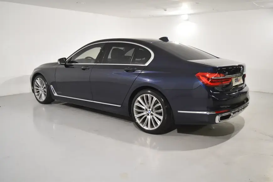 BMW 7 Serisi 7 Serisi 725d Pure Excellence 5