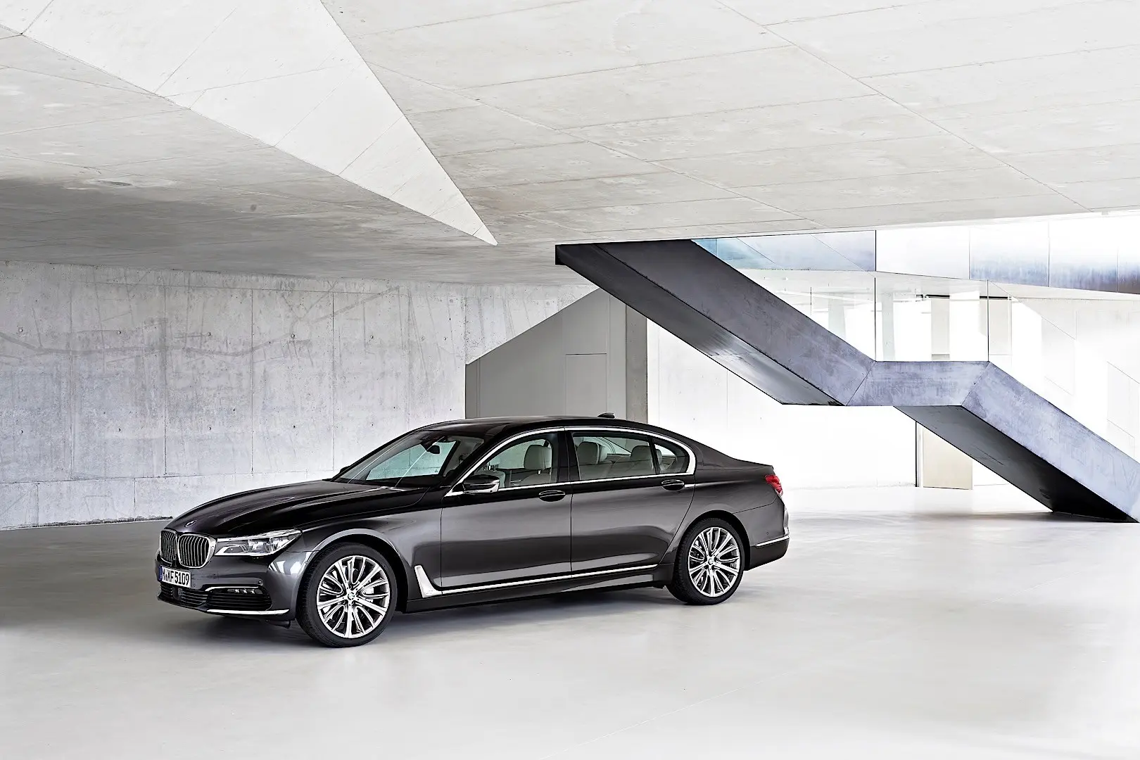 BMW 7 Serisi 7 Serisi 725d Standart 4