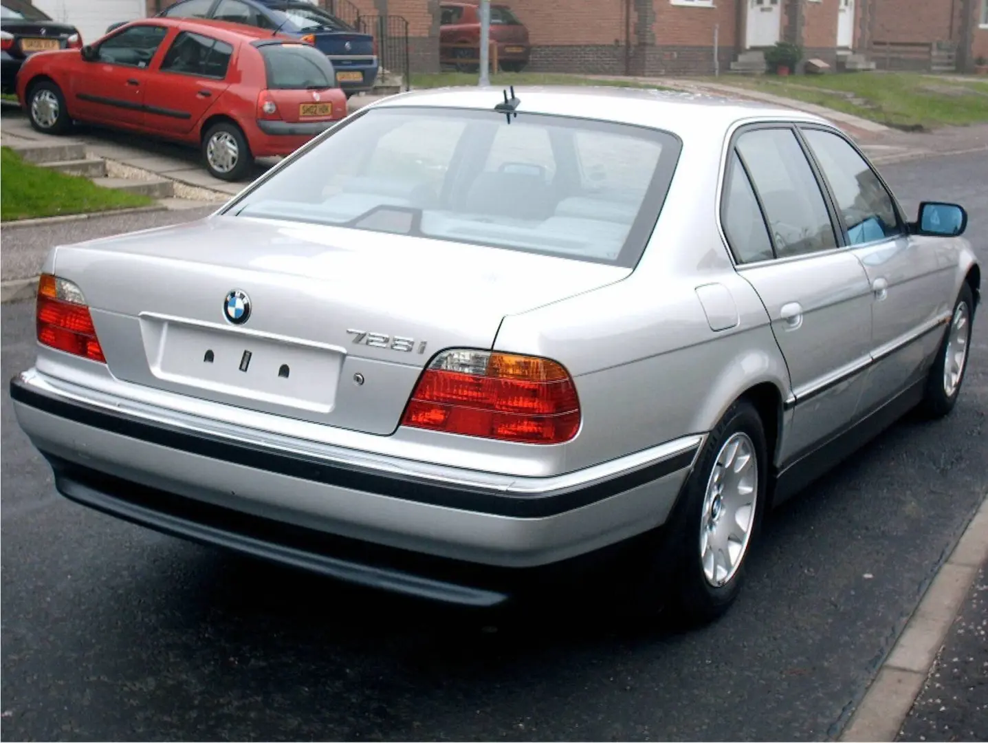 BMW 7 Serisi 7 Serisi 728i Standart 2