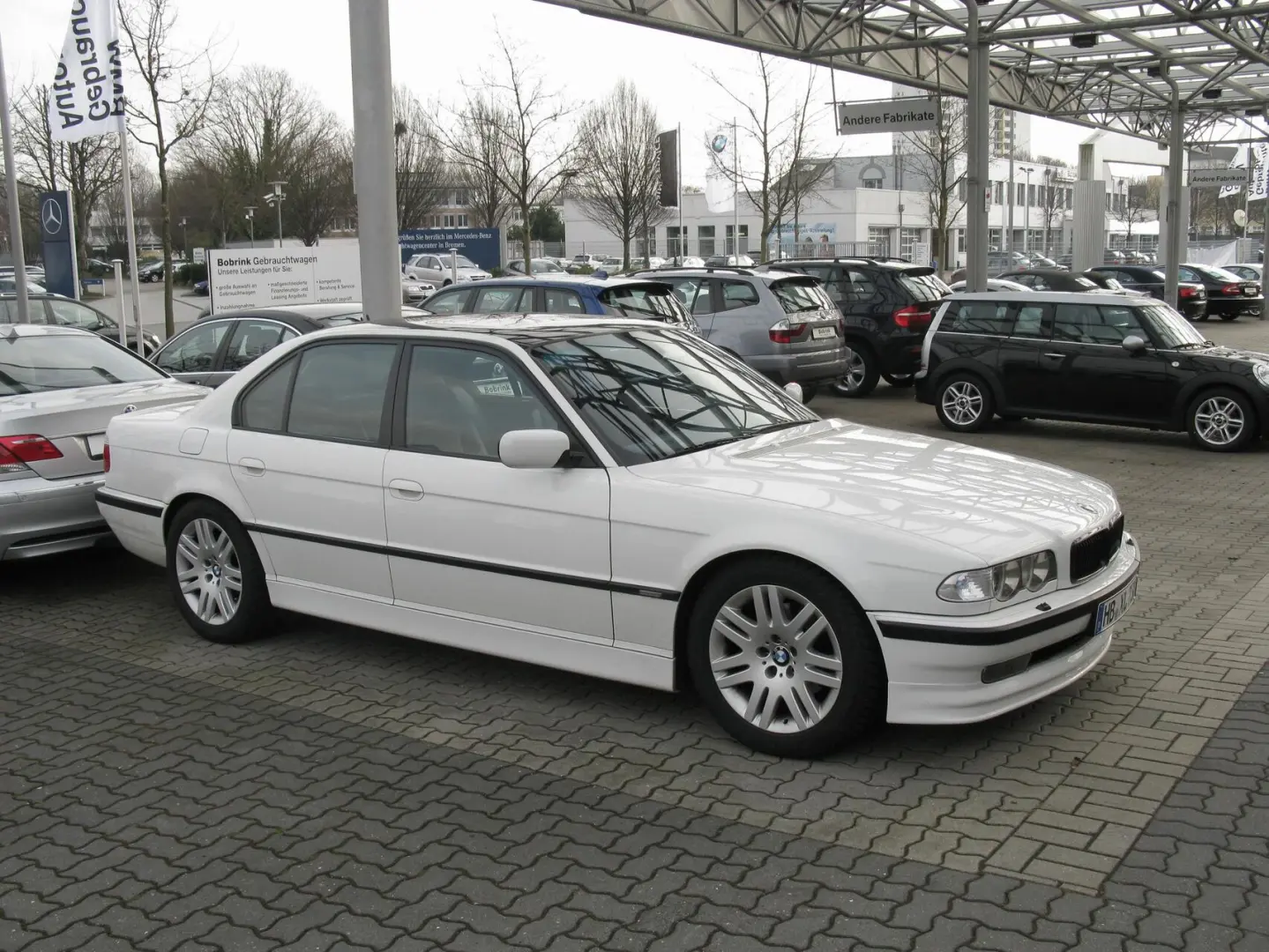 BMW 7 Serisi 7 Serisi 728i Standart 6