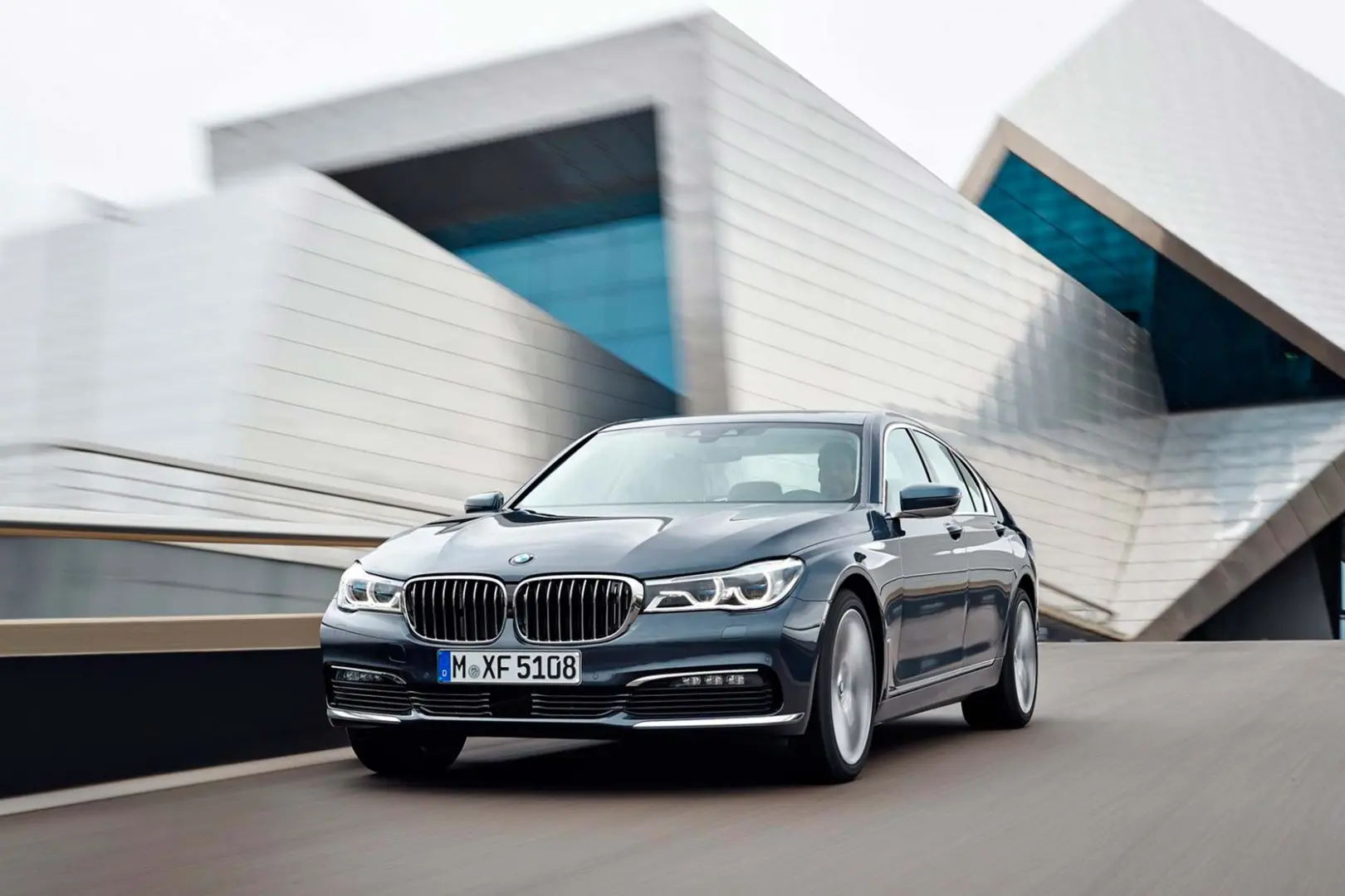 BMW 7 Serisi 7 Serisi 730d xDrive M Excellence 2