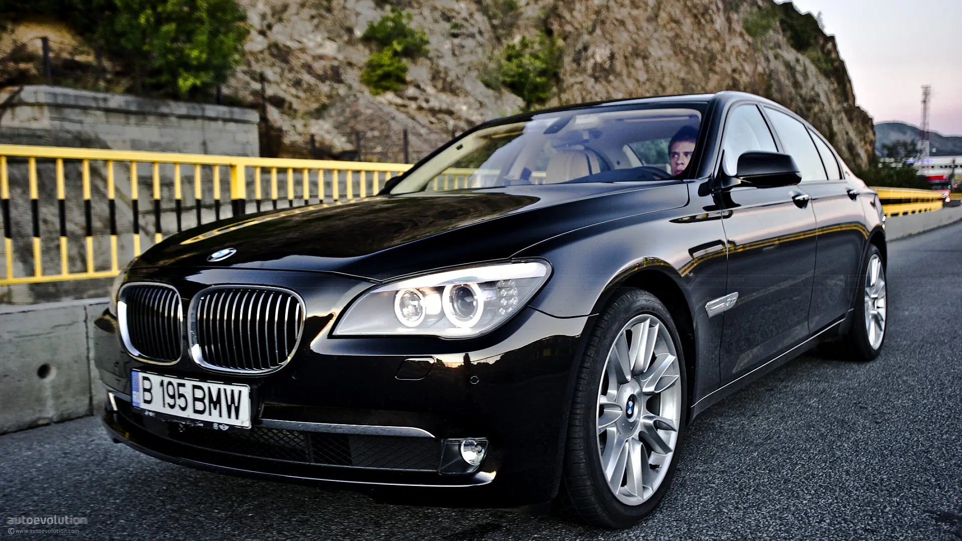 BMW 7 Serisi 7 Serisi 740d xDrive Exclusive 2