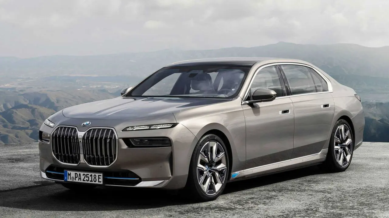 BMW 7 Serisi 7 Serisi 740d xDrive Pure Excellence 6
