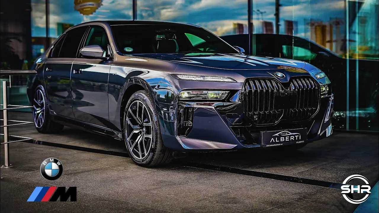 BMW  Series 7 740D XDRIVE PURE EXCELLENCE 3