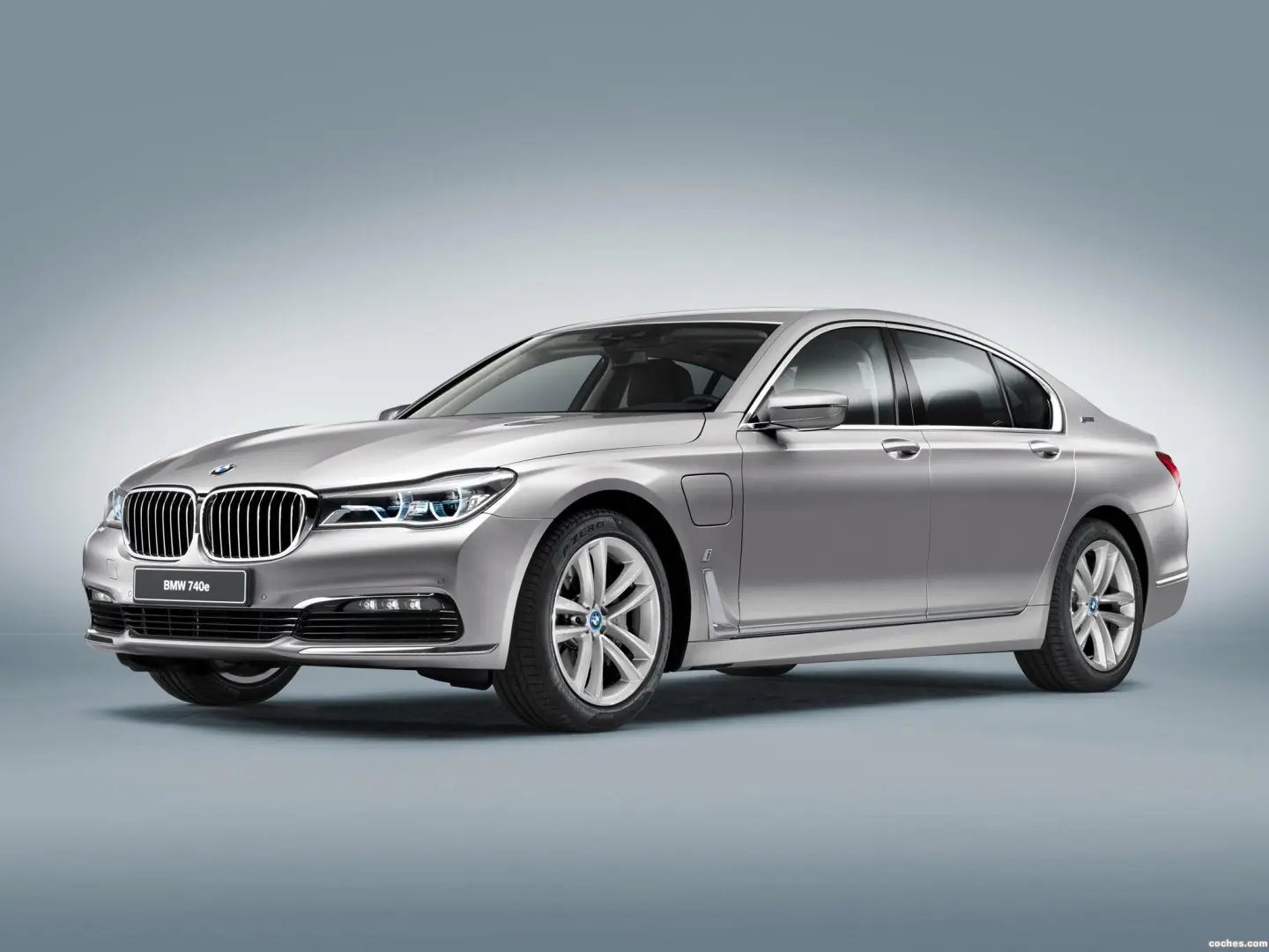 BMW 7 Serisi 7 Serisi 740e iPerformance M Sport 3