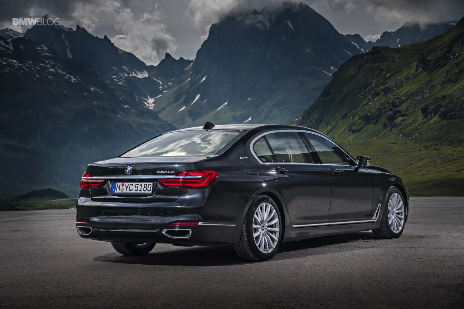 BMW 7 Serisi 7 Serisi 740e iPerformance M Sport 1