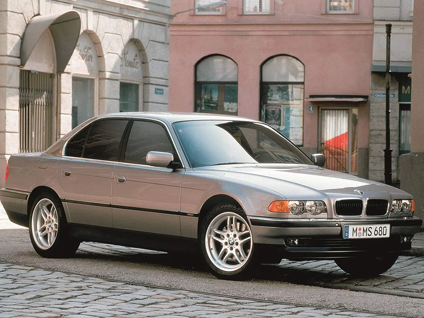 BMW 7 Serisi 7 Serisi 740i Standart 3