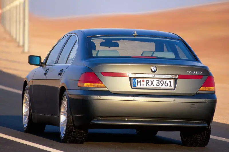 BMW 7 Serisi 7 Serisi 745i Standart 5