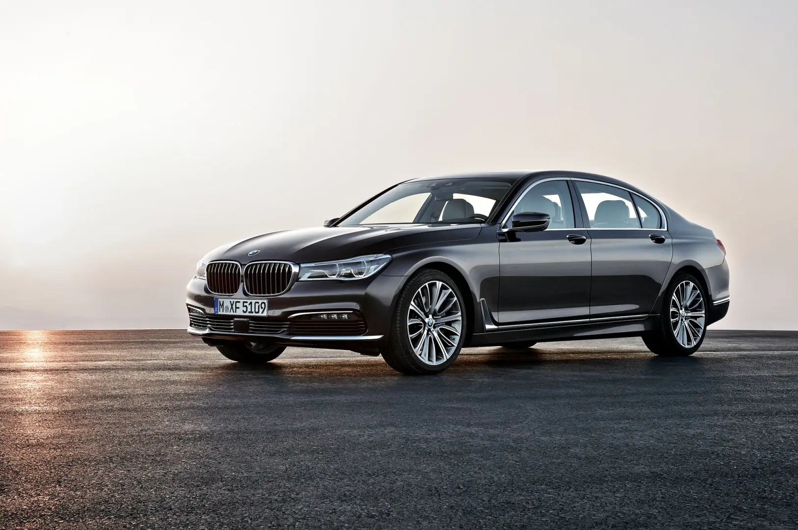 BMW 7 Serisi 7 Serisi 750d xDrive Long Pure 2
