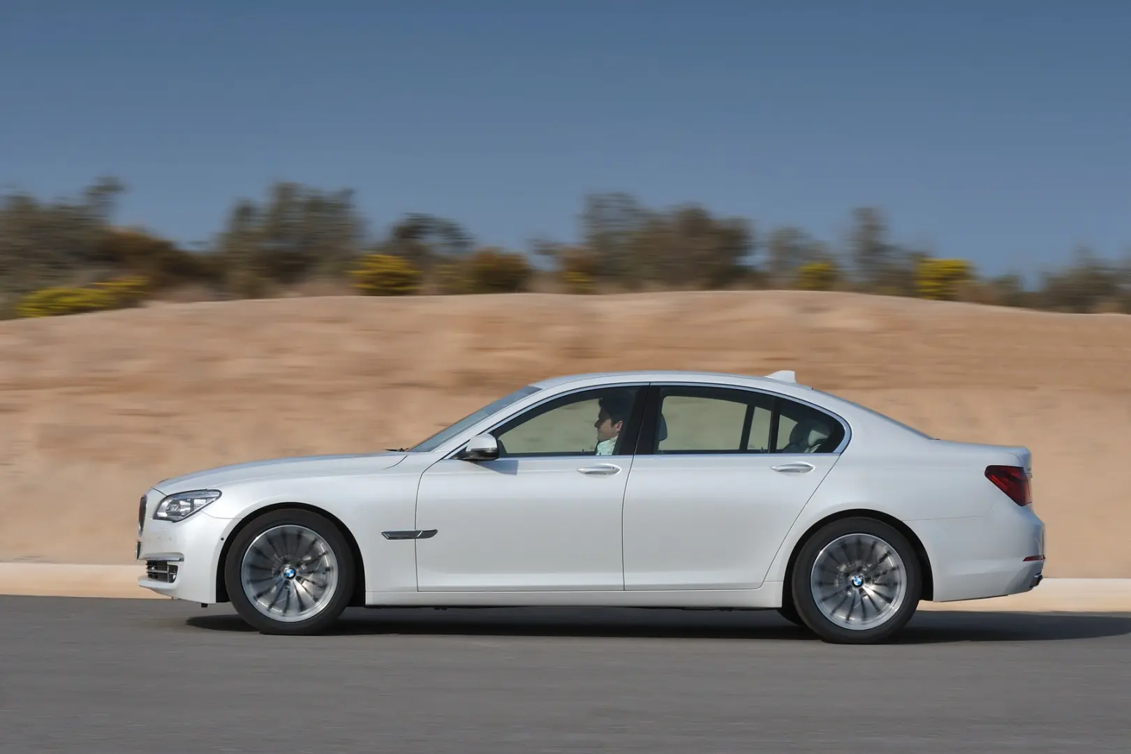 BMW 7 Serisi 7 Serisi 750d xDrive Long Standart 2