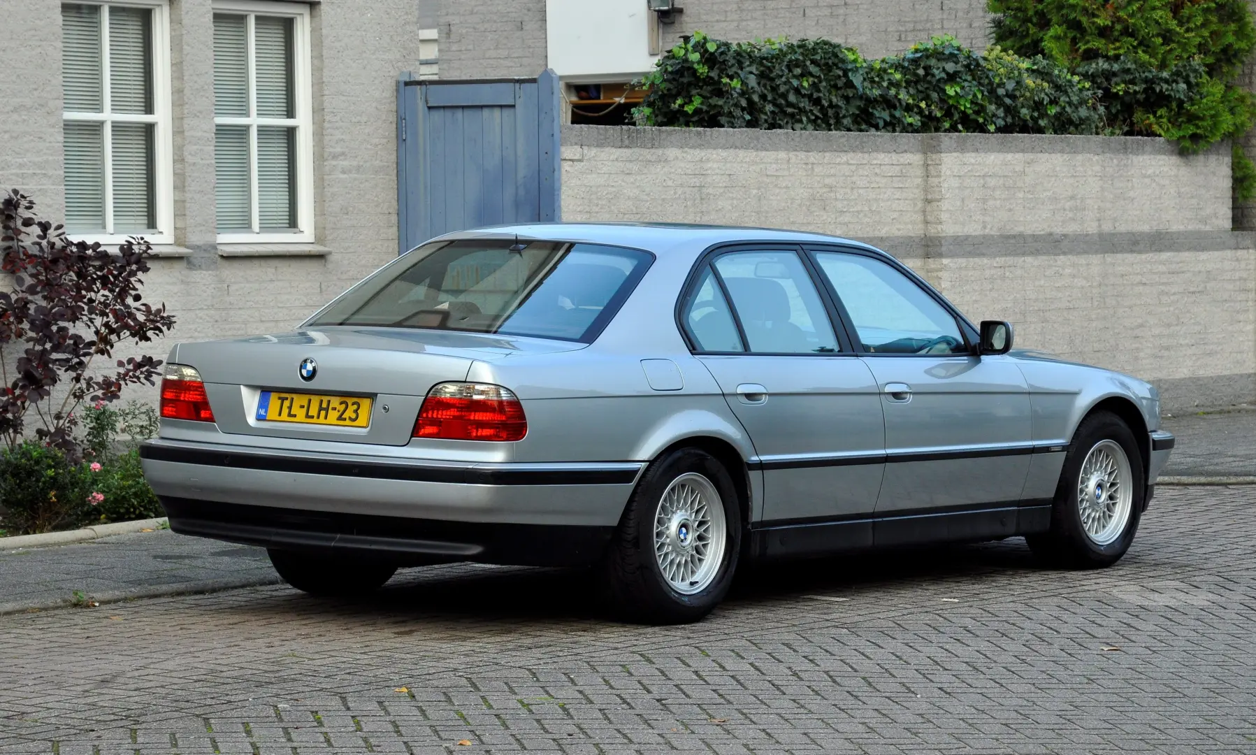 BMW 7 Serisi 7 Serisi 750i Long Standart 6