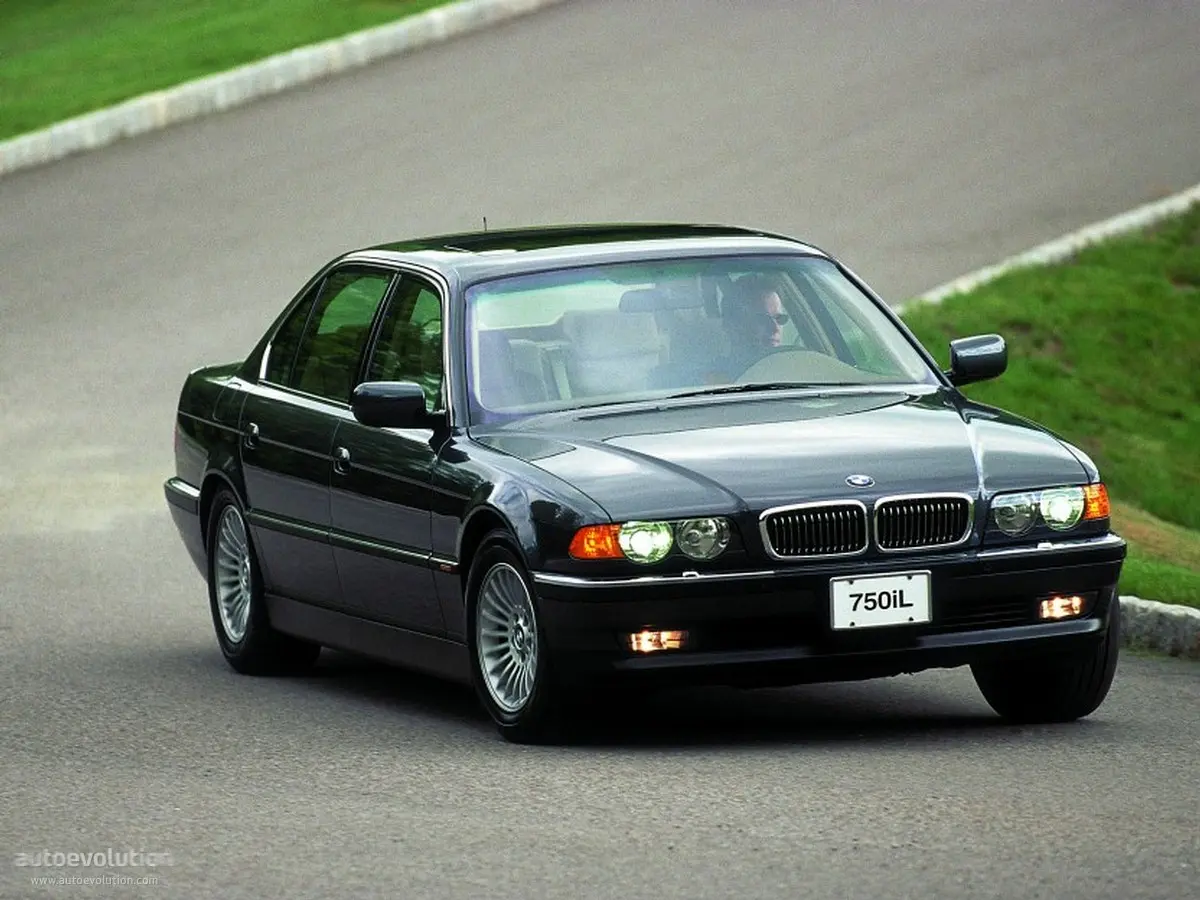 BMW 7 Serisi 7 Serisi 735i Long Standart 1