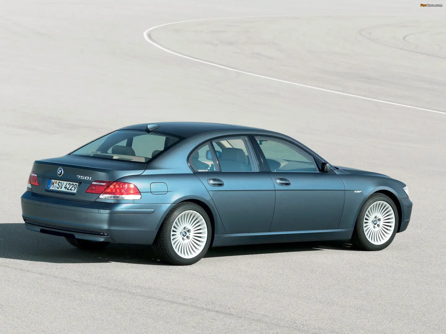 BMW 7 Serisi 7 Serisi 750i Long Standart 1