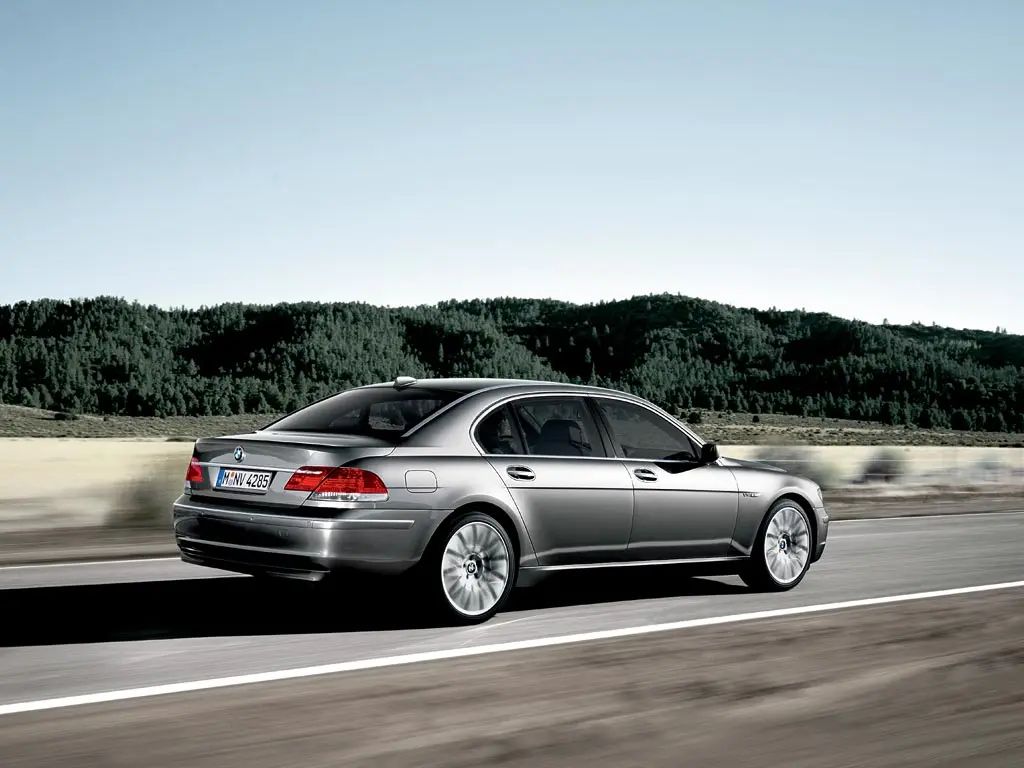 BMW 7 Serisi 7 Serisi 750i Long Standart 2