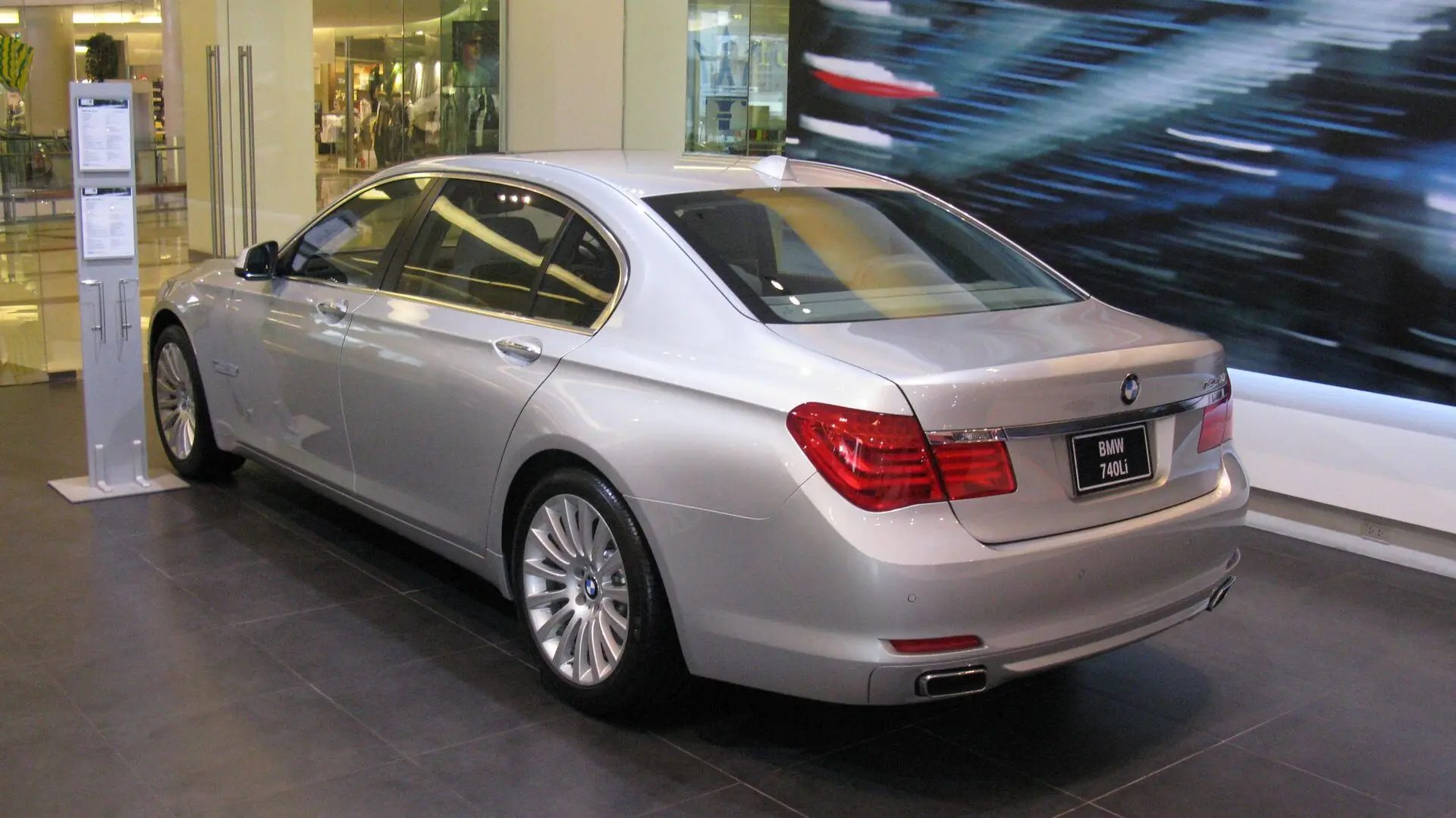 BMW 7 Serisi 7 Serisi 750i xDrive Long Standart 4