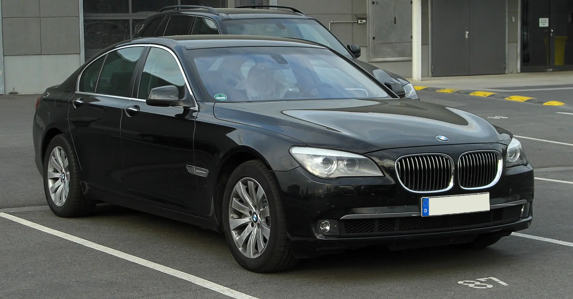 BMW 7 Serisi 7 Serisi 750i xDrive Long Standart 6