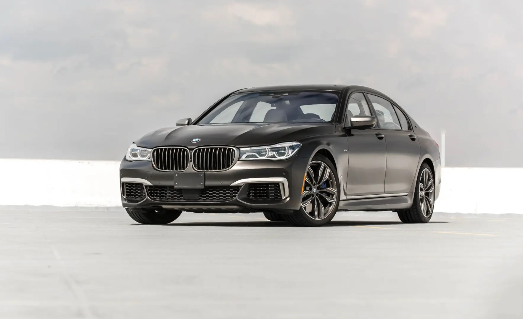 BMW 7 Serisi 7 Serisi M760i xDrive Long M Sport 4