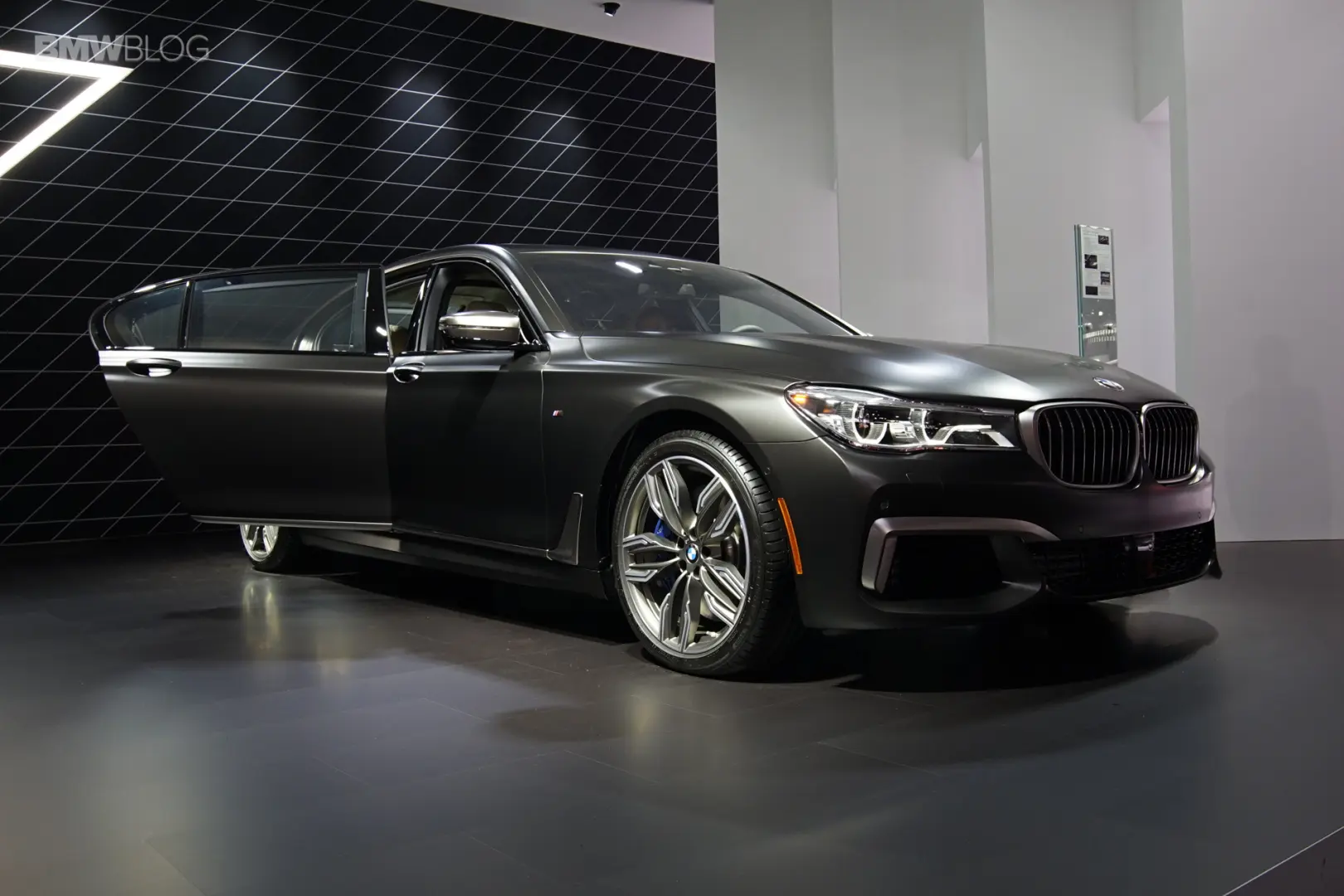 BMW 7 Serisi 7 Serisi M760i xDrive Long Prestige 5