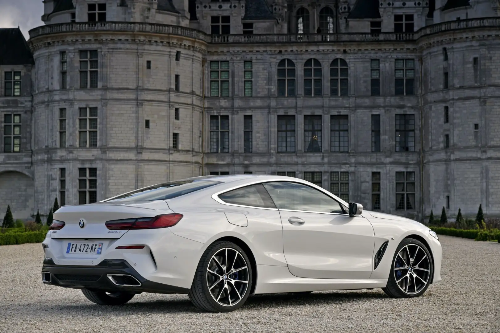 BMW 8 Serisi 8 Serisi 840d xDrive Standart 6