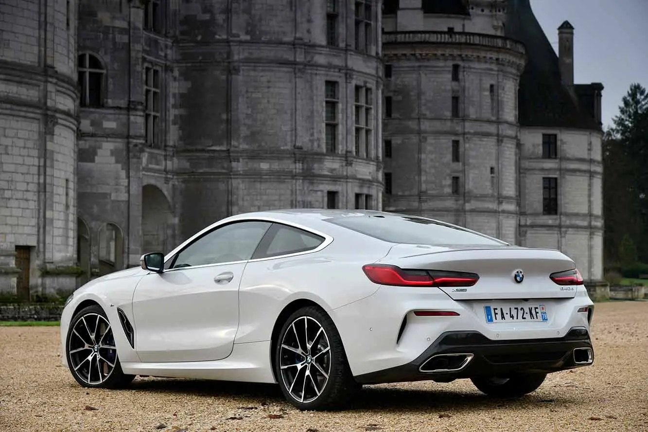 BMW 8 Serisi 8 Serisi 840d xDrive Standart 1