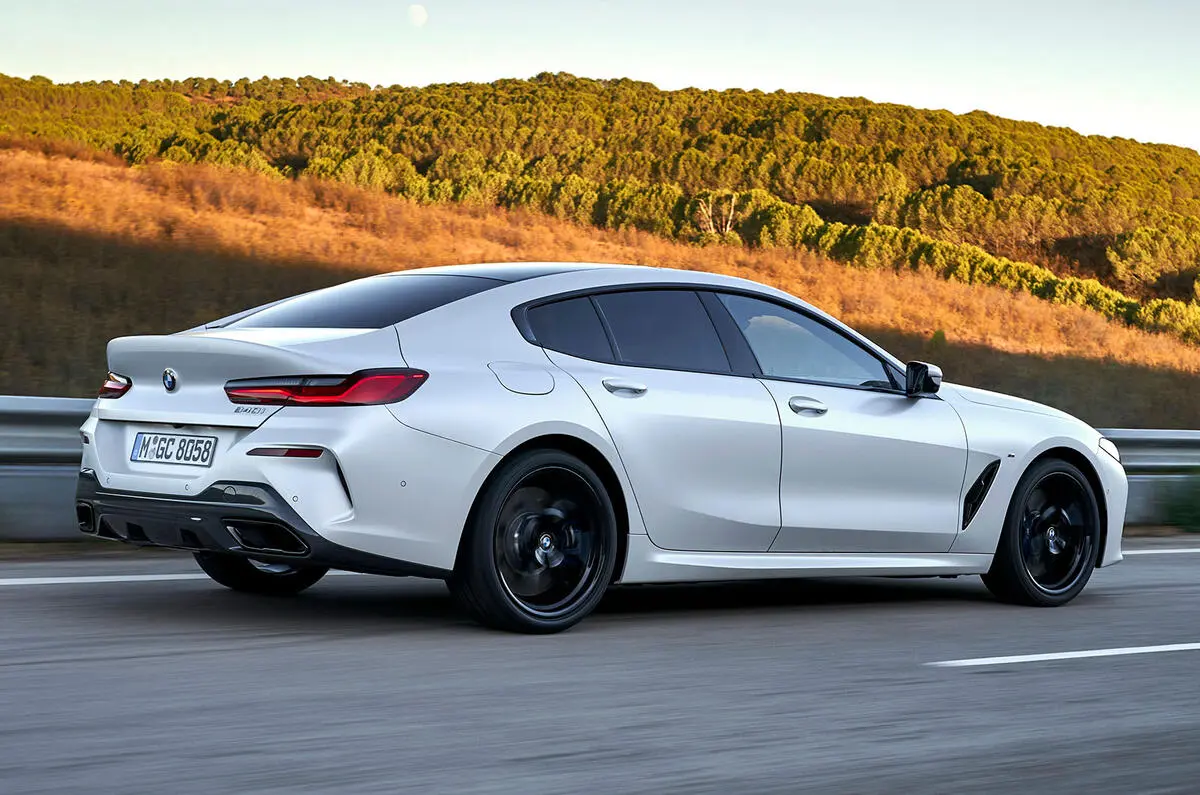 BMW 8 Serisi 8 Serisi Gran Coupe 840i xDrive M Sport 6