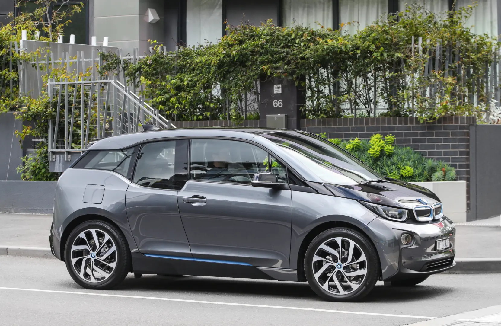 BMW i Serisi i Serisi i3 94Ah Premium Techno 0