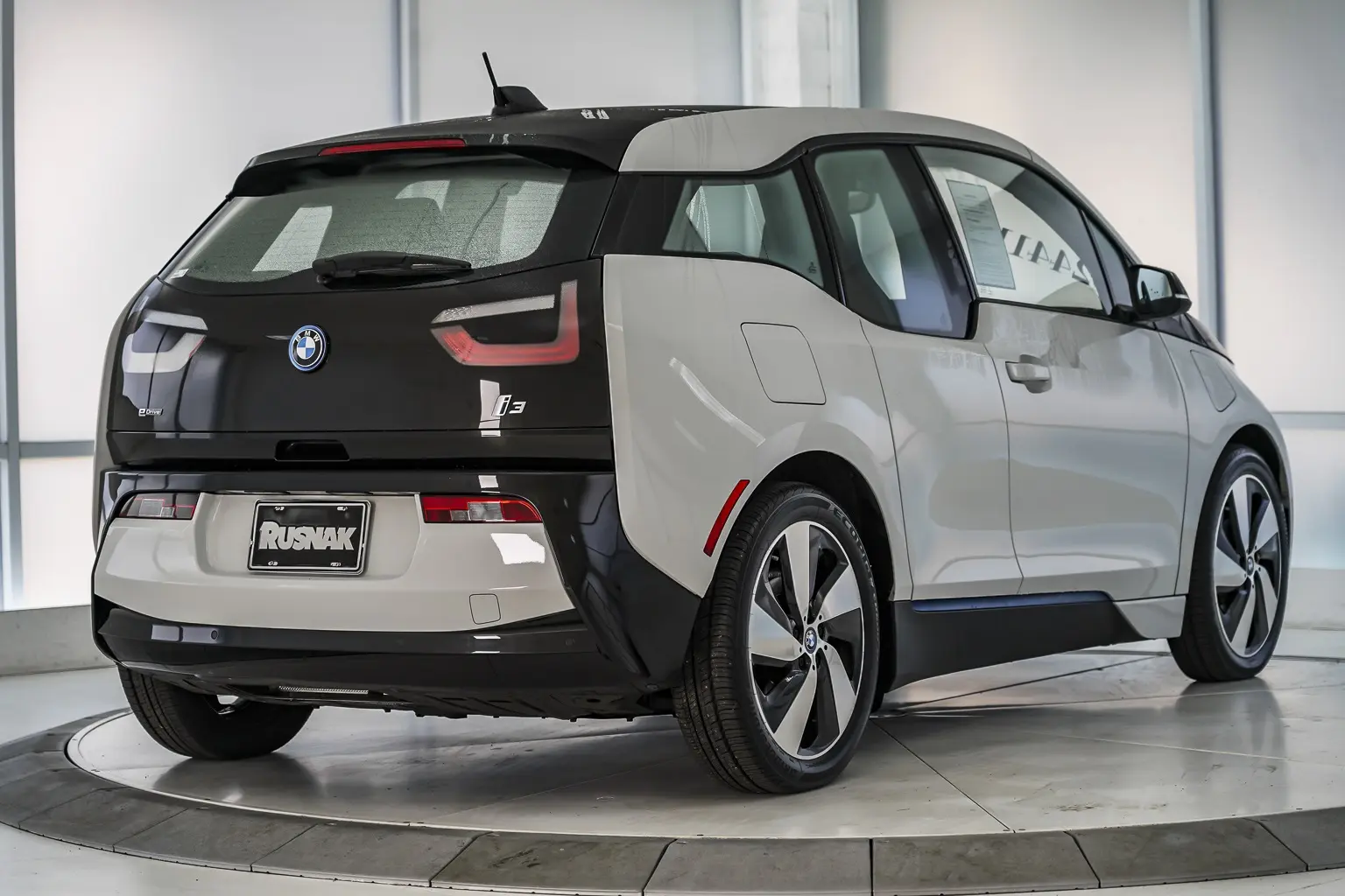 BMW i Serisi i Serisi i3 94Ah Pure 7