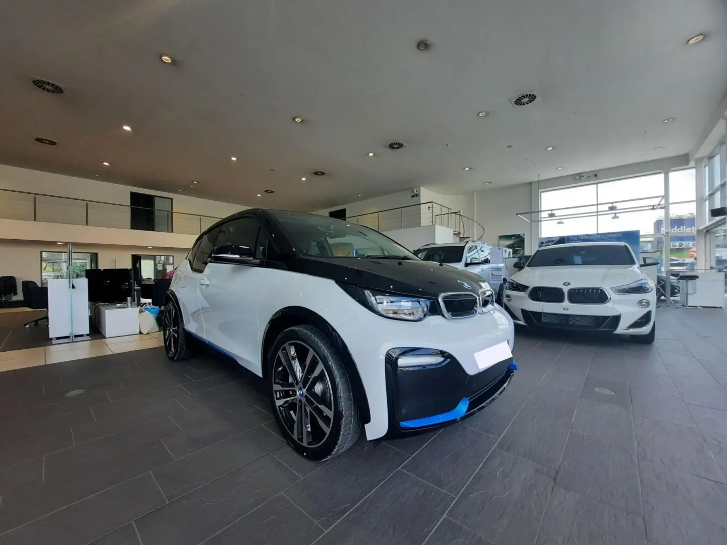 BMW i Serisi i Serisi i3s 42Kwh Edition Electric 0