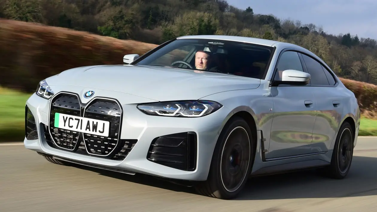 BMW i Serisi i Serisi i4 eDrive 30 M Sport 5