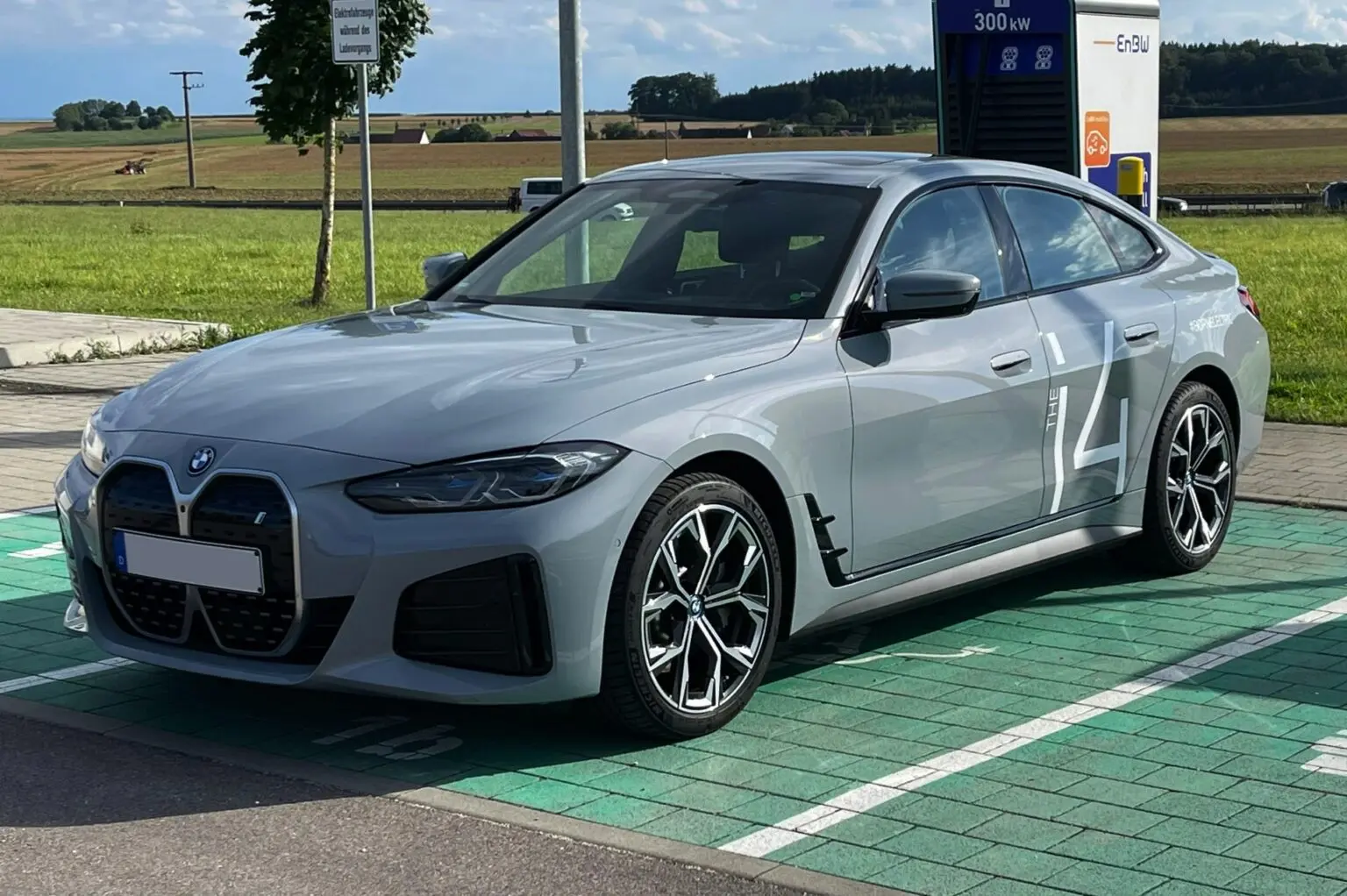 BMW i Serisi i Serisi i4 eDrive 40 M Sport 1