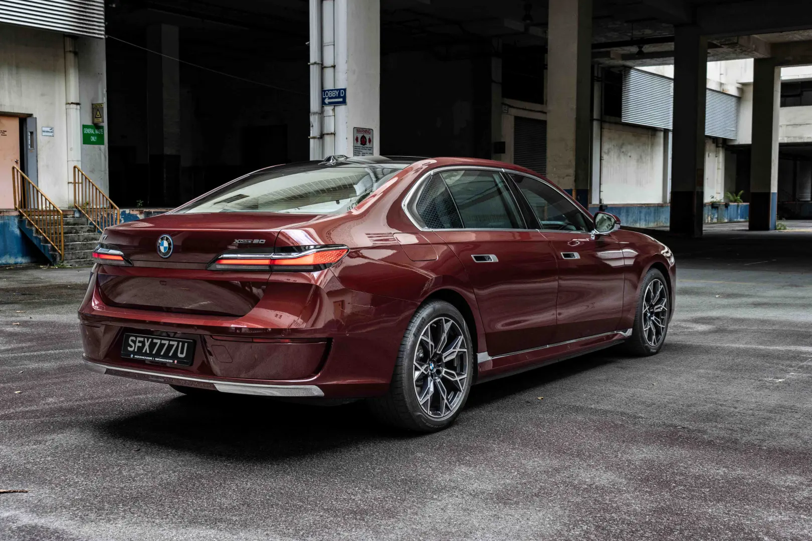 BMW i Serisi i Serisi i7 xDrive60 M Excellence 2