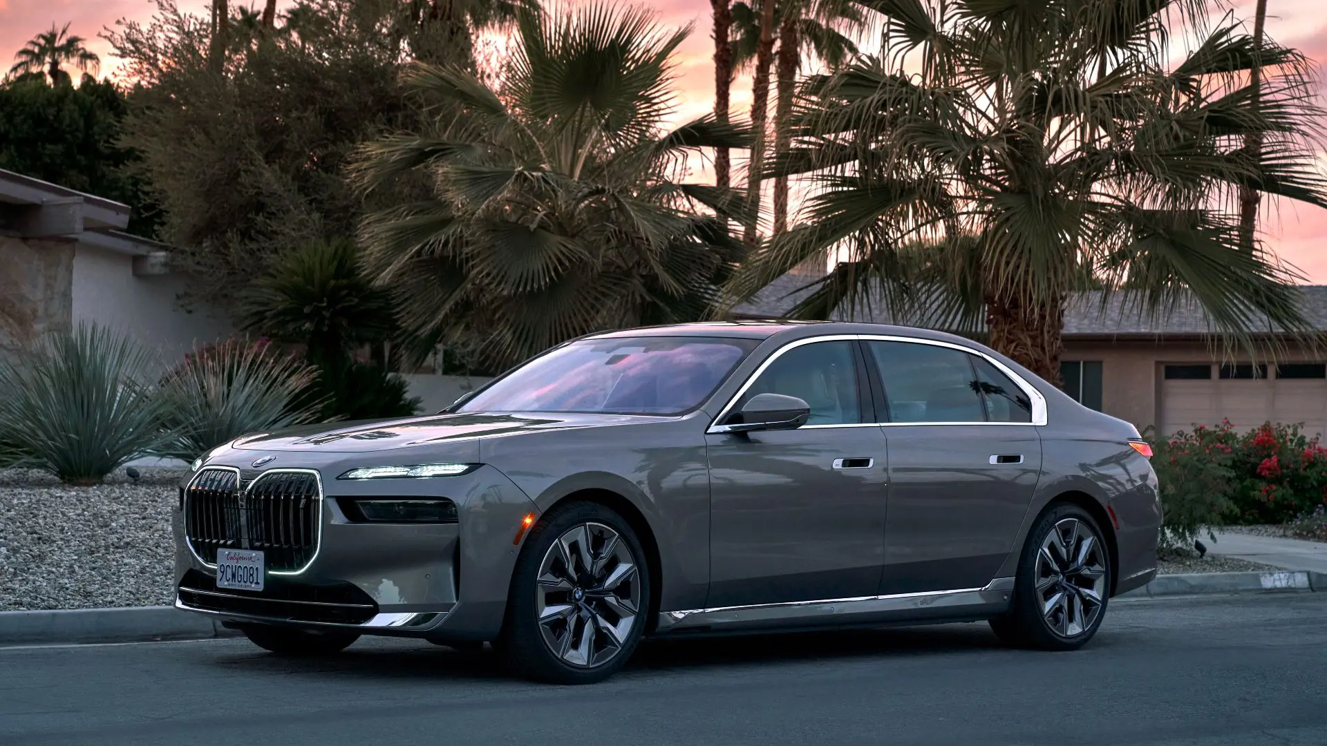 BMW i Serisi i Serisi i7 xDrive60 Pure Excellence 3