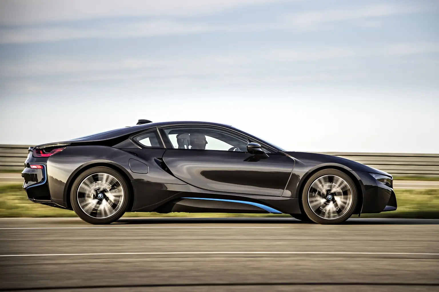 BMW i Serisi i Serisi i8 Premium Techno 1