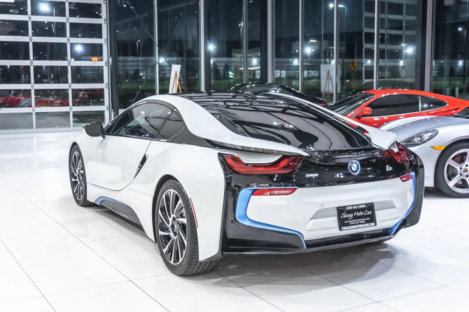 BMW i Serisi i Serisi i8 Pure 6
