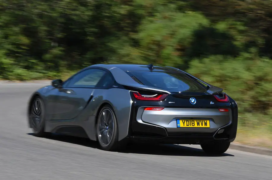BMW i Serisi i Serisi i8 Pure 7
