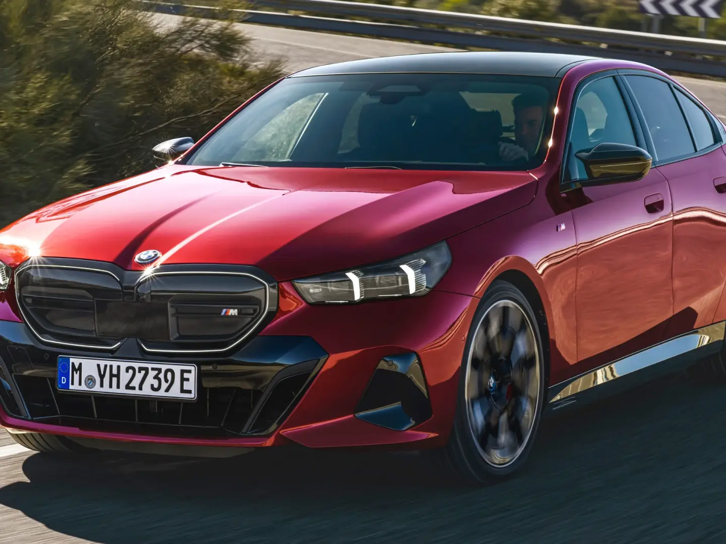 BMW  i5 M60 2