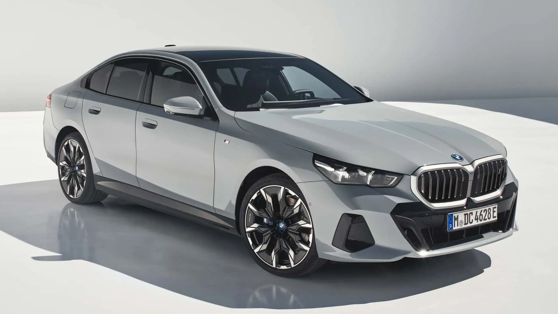 BMW  i5 xDrive40 Luxury Line 2