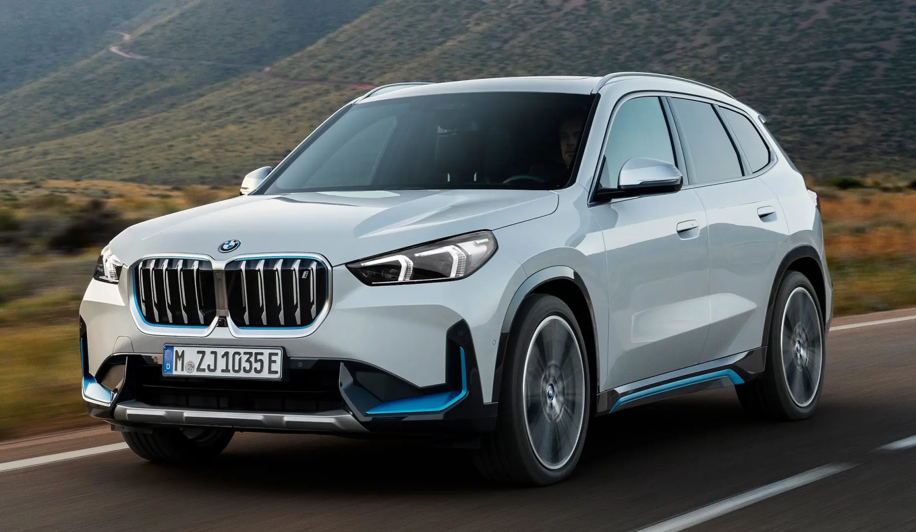 BMW  IX1 xDrive30 M Sport 2