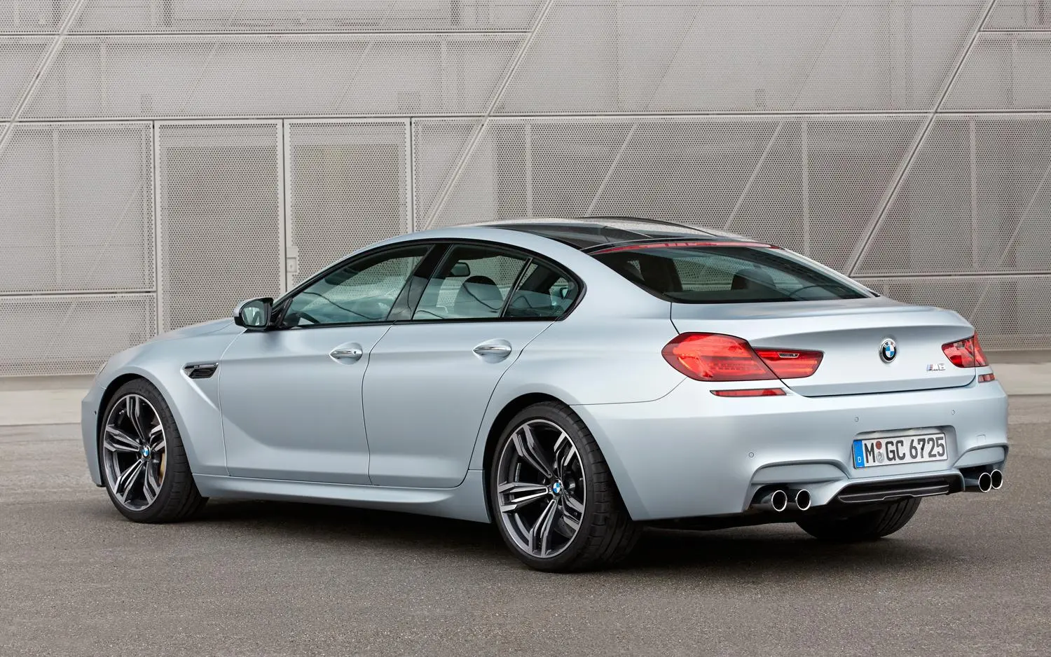 BMW M Serisi M Serisi Gran Coupe M6 Competition 0