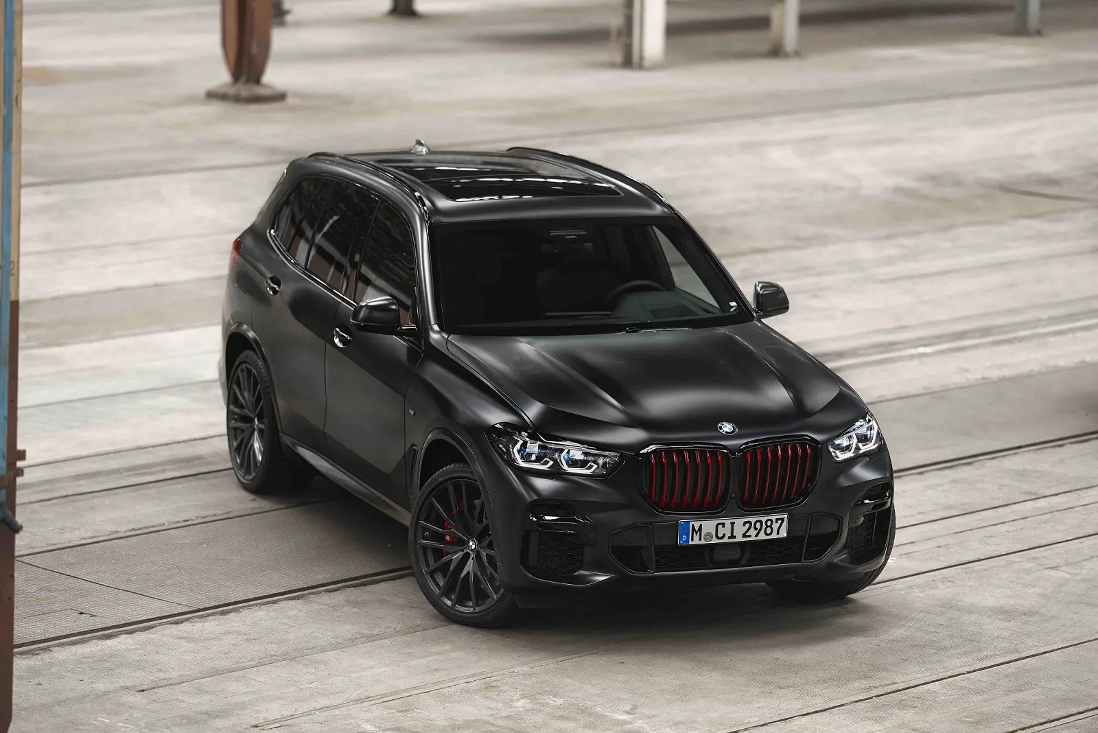 BMW M Serisi M Serisi M X5 Black Fire Edition 3