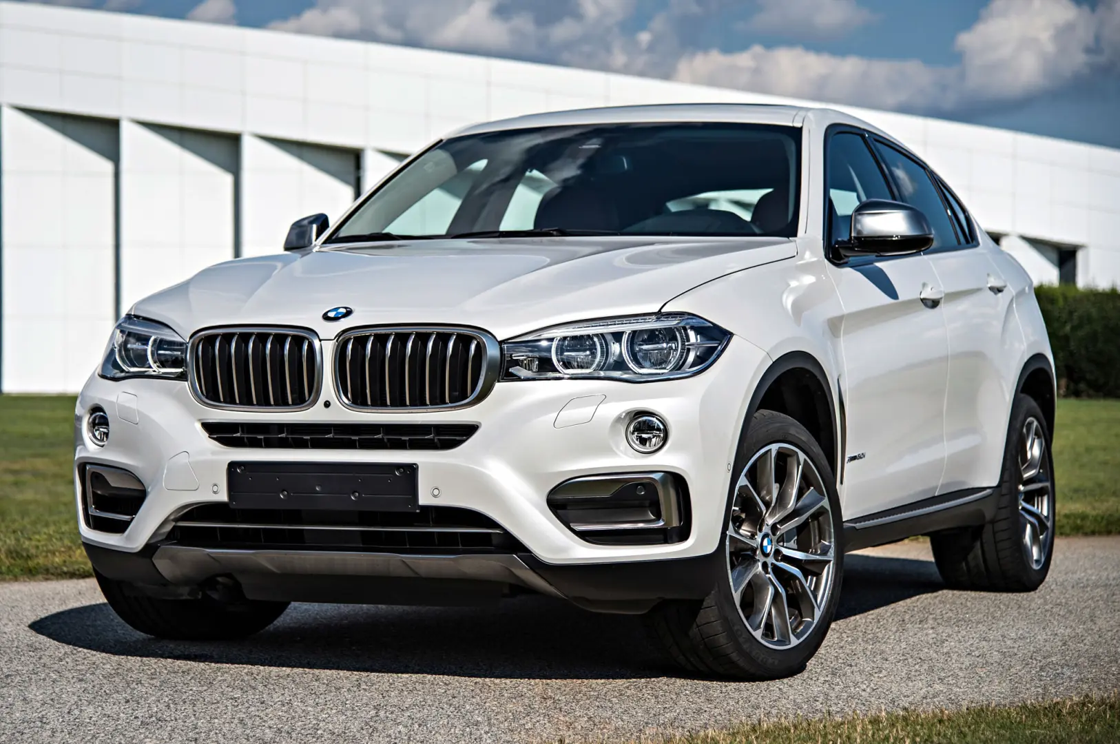 BMW M Serisi M Serisi M X6 xDrive Pure 2