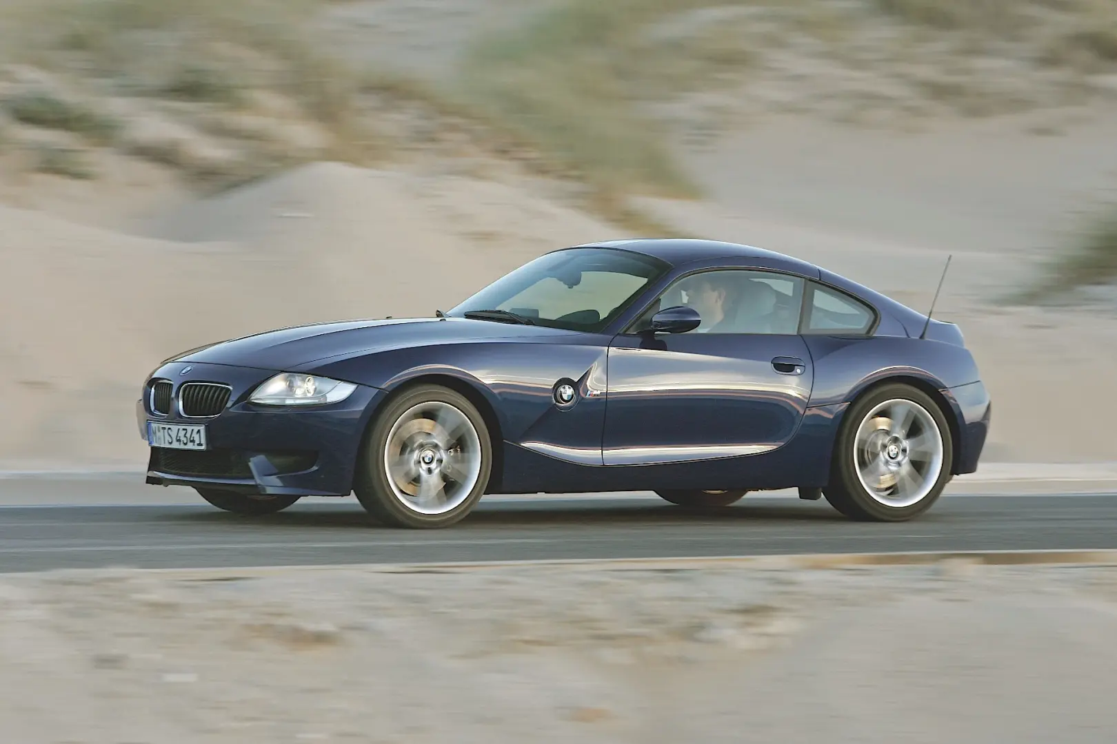 BMW M Serisi M Serisi M Z4 Standart 4