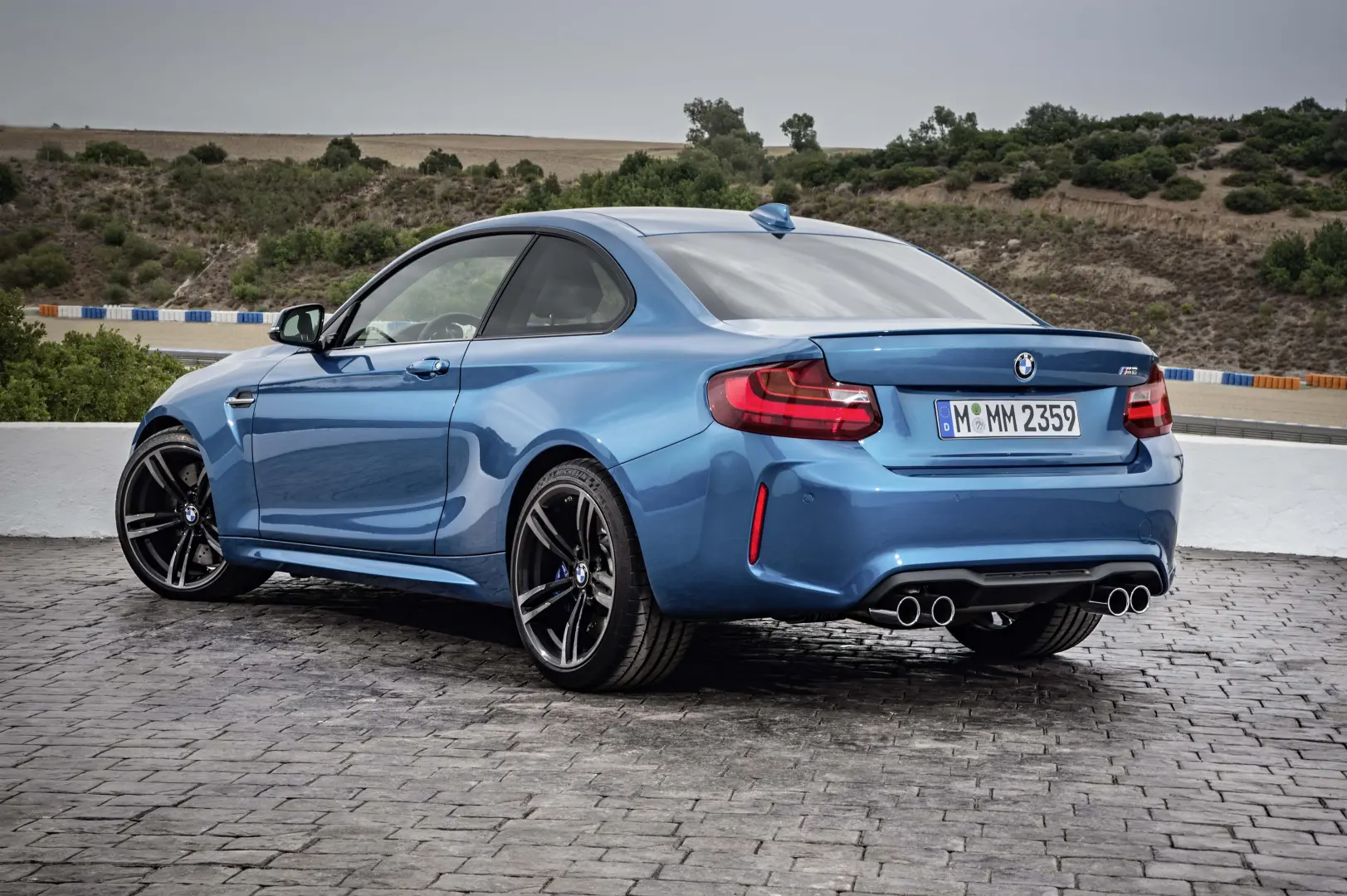 BMW M Serisi M Serisi M2 Pure 4